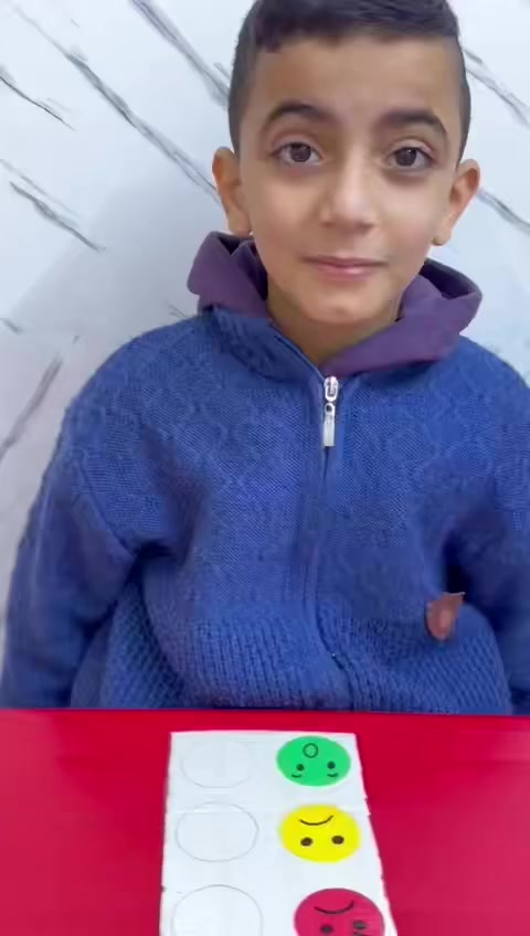 هذا الوقت يُعد جزءًا من تدريبات أطفال التوحد، ويُستخدم لتنمية التركيز وتنظيم الانتباه بأسلوب تدريبي هادف

للاستفسار خاص او على الأرقام التاليه
***********
