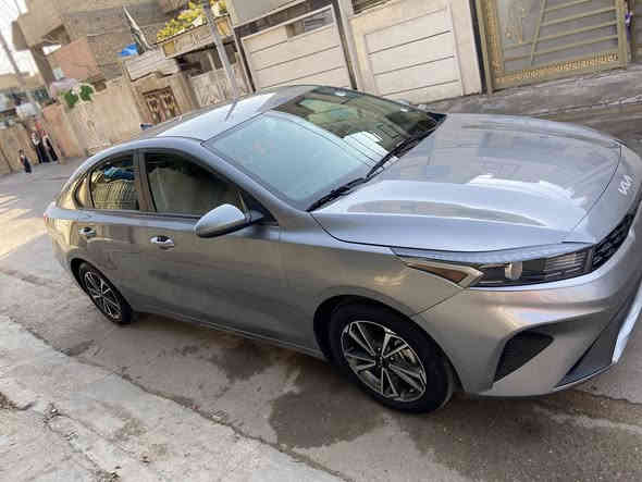 كيا فورتي للبيع 
موديل:2024
الضرر: غرق مياه الأمطار 
السياره مكفوله من الحديد والمكينه والكير
(السياره تشتغل وتمشي)
ماشيه:26.066mi
السعر:140ورقه
العنوان:بغداد 

الرقم: ***********
