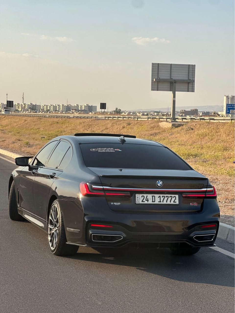 السلام عليكم 
للبيع او مراوس فقط رقم شمالي 
السعر 338 ورقة وبيها مجال بسيط 
Bmw 740i 2019 M بلاد B58 v6 المكينة المرغوبه 
ماشية115miالف
وارد الماني ضمان 
مواصفات فول الفول بس باب مو شفط وبدون بردات 
داخل قيسي 
جكات 
5 كامرات
اوتو بارك 
رادار360 
صندوك كهرباء 
لايتات ليزري ادابتف 
ايمأت تحكم بلشاشة 
فتحه سقف 
كشنات خزن وكهرباء 
بعد هواي مواصفات معروفة ال740i
السيارة داخلة كلين للعراق اهنا صار بيها نص جاملغ السكن وسونارها موجود وبيها مكانين صغار pdr
السيارة مكفوله كير محرك  الايربك والكهربائيات والغرق والضمان وكلشي بيها بشرط دينار ماصرف عليها 
كتاب تضليل مروري دهوك ورقم مميز دهوك 
سنويه وفحص وهذني كلهن جديدات 
مكانها اربيل المعارض شارع 100
رقم الهاتف *********** أربيل, العراق
