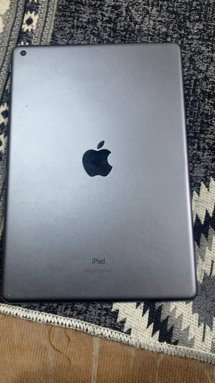 سلام عليكم ايباد 9ذاكره64جهاز نضيف سعر 180مكان بغداد الكماليه ستفسار الرقم ***********
