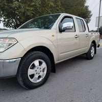 نيسان نافارا • ٢٠٠٨ • كالار