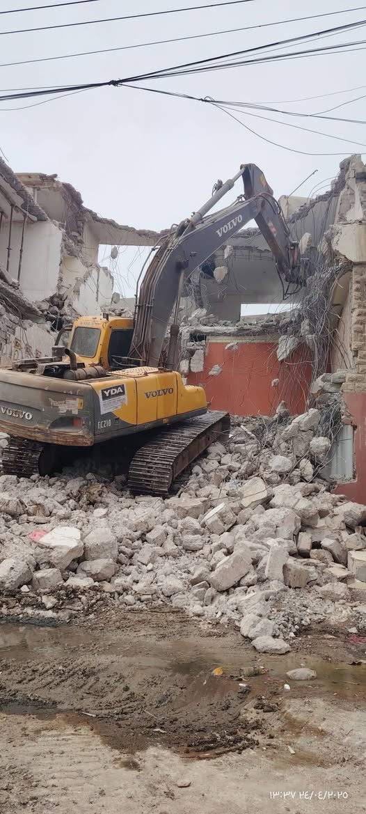 مكتب الوليد للمقاولات العامه
هدم وتفليش ورفع انقاذ 
وتجهيز المواد التيكله وغيرها  الرمل والحصو والبلوك والسمنت
***********
***********
