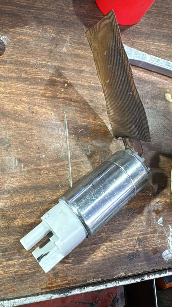 من مجمع حبتور لصيانة الباجيرو سياره الاخ سيد حيدر سيرفز عام   بغداد البياع تقاطع درويش مدخل حي التراث مقابل مطعم ضلوع ومندي 
 ابوعلي الدراجي
***********
***********
***********
واتساب
