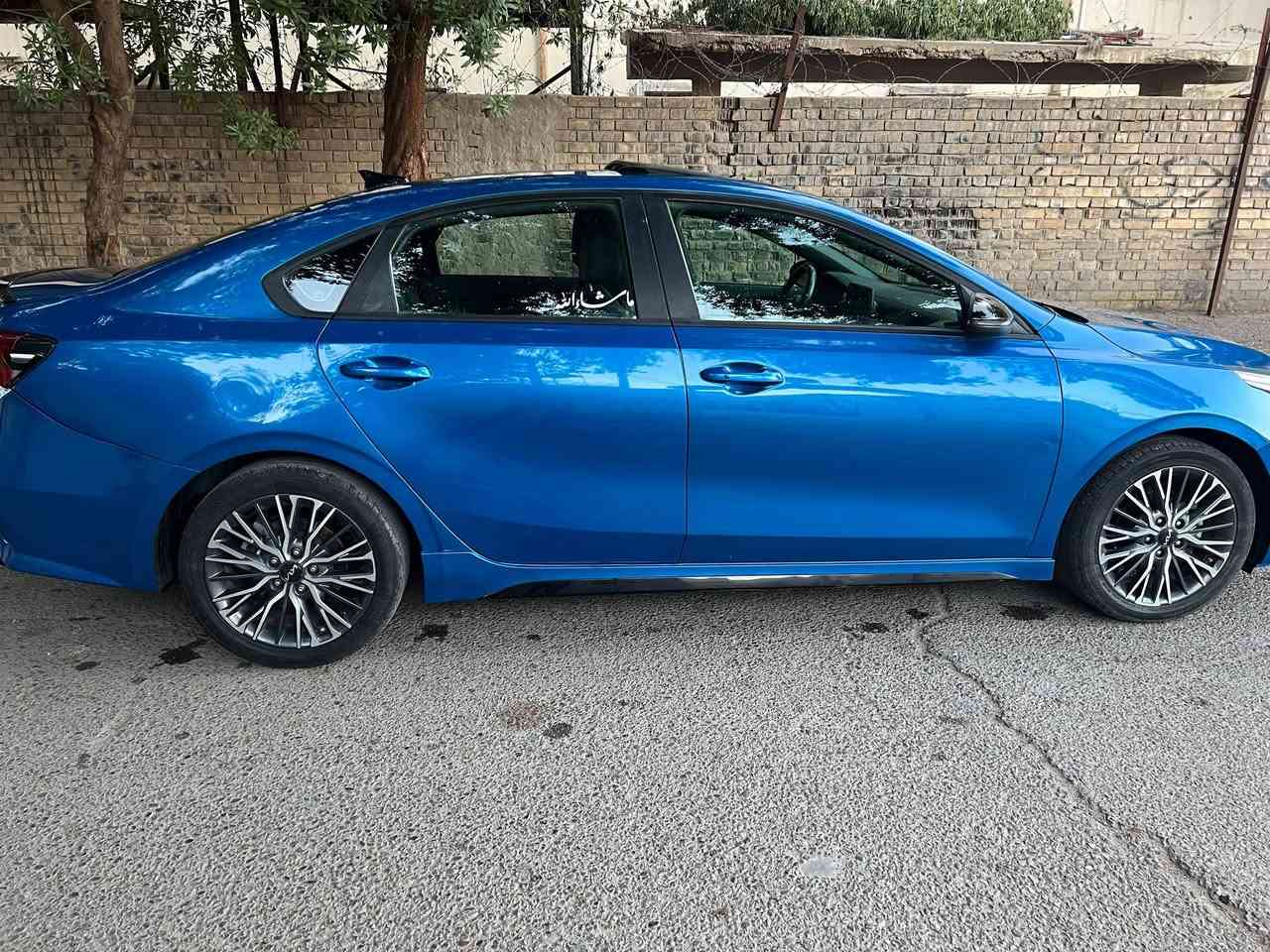 سلام عليكم فورتي Gt Line موديل 2022
سياره اني مستورده بيدي بأسمي سياره تحويل ثاني يوم 

صور حادث موجوده وبيه رصوع بكصة القماره مال تحميل 

صبغ ٣ قطع  ونص دعاميه خلفيه ونص دعاميه الاماميه 

لمواصفات  👇

محرك 2.0 دوش 

سلايد

بصمة

رادارات امامي 

تحديد مسار 

رادار جانبي نقطه عمياء 

ابواب بصمة

تشغيل عن بعد

كشن جلد

ليد خلفي و امامي

شحن وايرليس Wireless

شاشة كبير

كاميرا

رادار امامي و خلفي

رادار جانبي

حساس 

ويل كب

بلاجكتور

تحكم ستيرن

تحديد السرعة

تحديد المسار

3 انظمة قياده 

دركة ستيرن D

السعر 160

تصل وتدلل ***********
