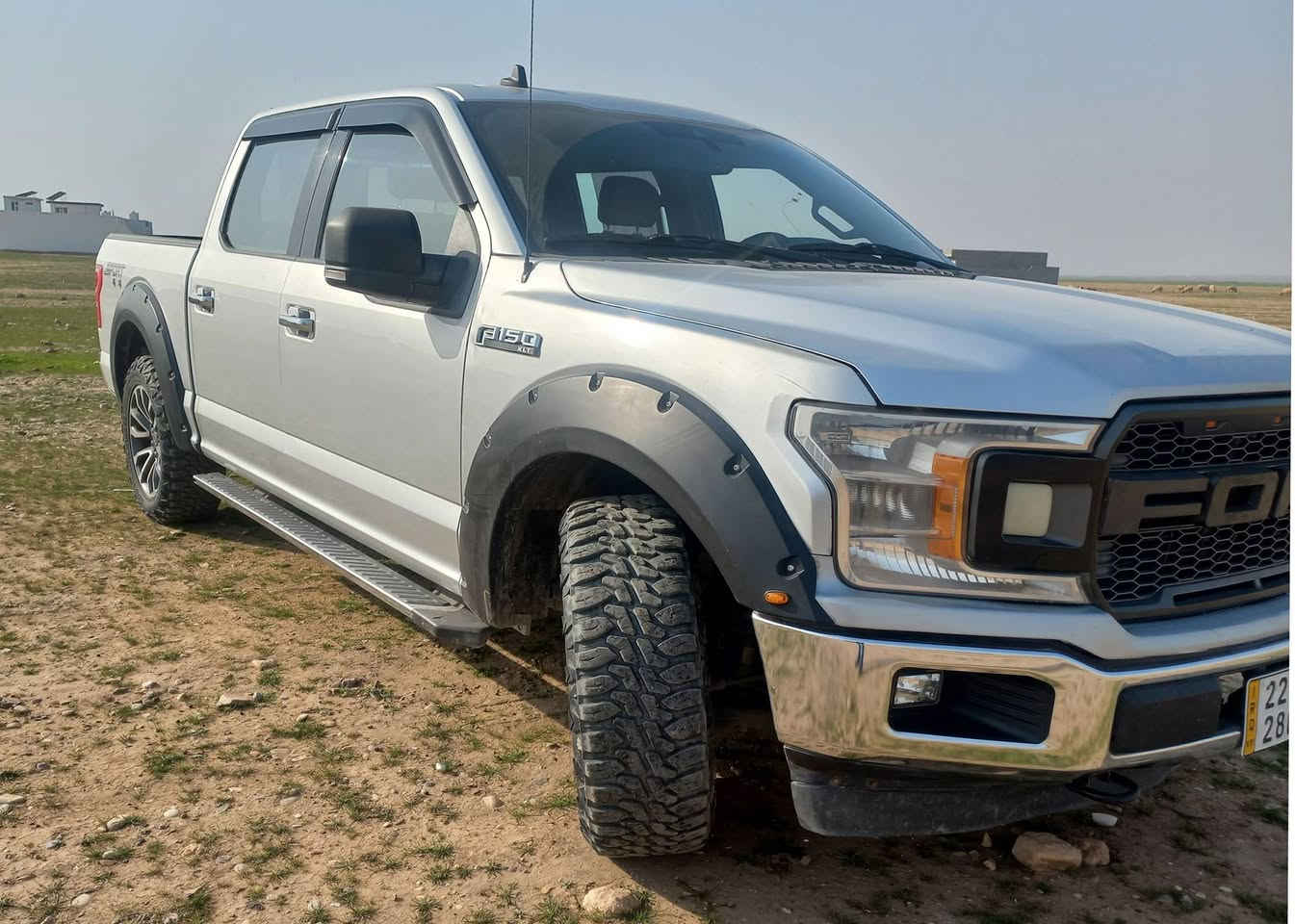 السلام عليكم …..
فورد F150 XLT

2019 لون رصاصی

تشغيل عن بعد

بدون اكسل

شاشة

كامرة خلفية 2

حساسات خلفية

رادار امامي

تحكمات ستيرن

كشنات الامامي كهرباء

تدفئة بالكشنات

لايتات زنون

محرك 2700 توربو 

ماشية السيارة 77000

سیارە نضیف ما بیها نقس ضرار موضح بمنشور

215 مجال قلیل

مكاني کلار

رقم ***********
