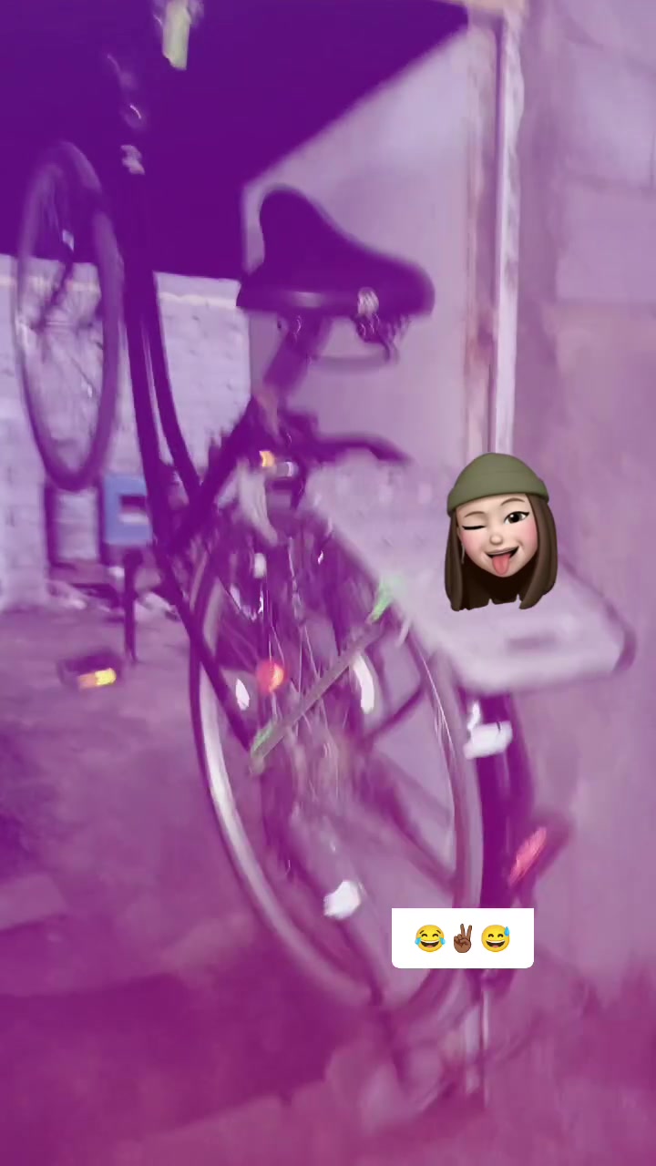 سلام عليكم بايسكل البيع سعر 140 وبي مجال ☘️🤤


**إذا كنت صاحب هذا الإعلان وتريد حذفه لأي سبب، رجاءا أرسل رسالة إلى الدعم الفني**