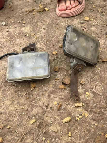 غراض ذبانة تسعة زروف للبيع اسعار جدا جدا مناسبة مكاني عمارة مغربة للشراء او الاستفسار الاتصال على الرقم التالي *********** عمارة
