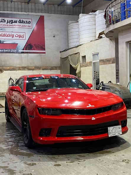 السلام عليكم 
كمارو 2014 وارد V6
محدثه zl1 مناقصها برغي
باب وجاملغين خلفيه وصندوق 
كير محرك اكسل بشرط
الحادث مثل ما موضح بالصور
وايضاً سونار
100 وبيها مجال
عنوان بغداد الدوره
*********** اتصال +واتس
