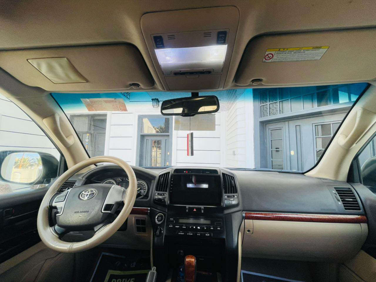 لاندگروز فول مواصفات 1/1 GXR
موديل 2012 
رقم بغداد سنويه بأسمي 
مكينه كير حداديه تخم تاير كله جديد مكينه 6 سلندر 4000
              المواصفات 
✅فتحه سقف سلايت 
✅بصمه تشغيل بصمه ابواب 
✅شاشه تاب 
✅كامره دواره 
✅مري شفط وقلاب عند الرجوع
✅حساسات اماميه خلفيه وجانبيه
✅كشنات كهرباء جلد بيجي 
✅لايت زينون بلاجكتور زينون بلادي
✅يدات ابواب نيكل +نيكل بلدوس
 
مكان السياره بابل السعر ٣٤٥
***********
*********** حلة, بابل
