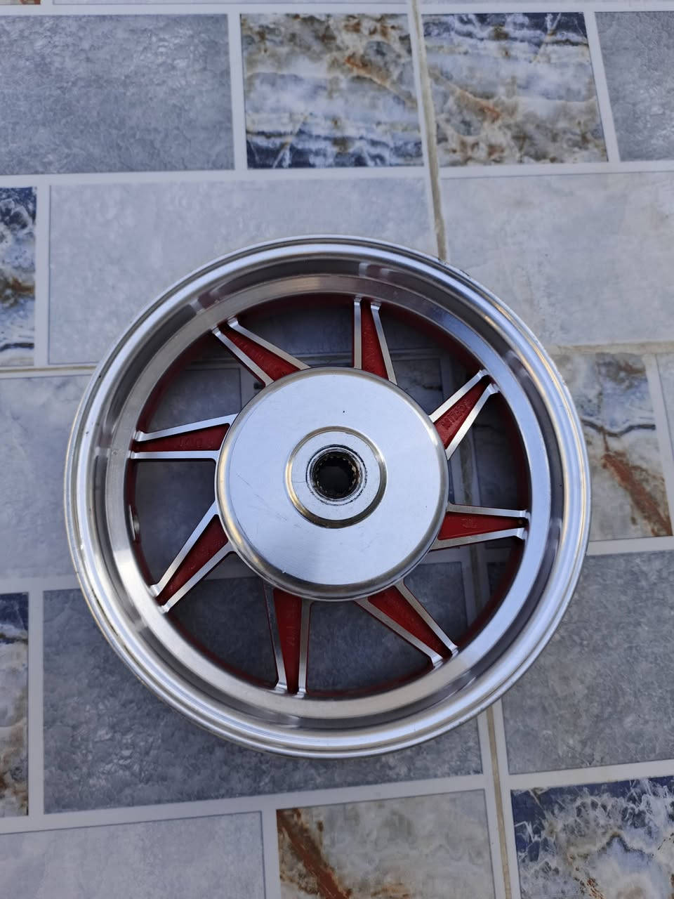 ويل ماكس خلفي نجمه الثقيل مو كلاوات للبيع 
السعر 15 
مكاني البصره ابو الخصيب 
للتواصل ***********
