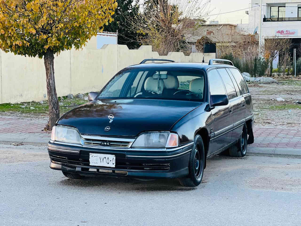 ***********
***********
ئەم ئۆمیگا ستێشنە بۆ فرۆشتن ئاڕم پلاستیک سلێمانی دەعم و لێدراوی پێوە نییە مەکینە 20 گێڕ و مەکینە بەشەرتی فەحس و فیتەر ئاڕم ئەوەلیات و مووس و بڕاوە و وەرگەڕاوە بەشەرت چوار تایەی نیو داشت کارەبایی هەموو ئیش ئەکات ماڵی دۆست و فەقیرە سعر15گەڵاو کەمێک مەعامەلە السليمانية, العراق
