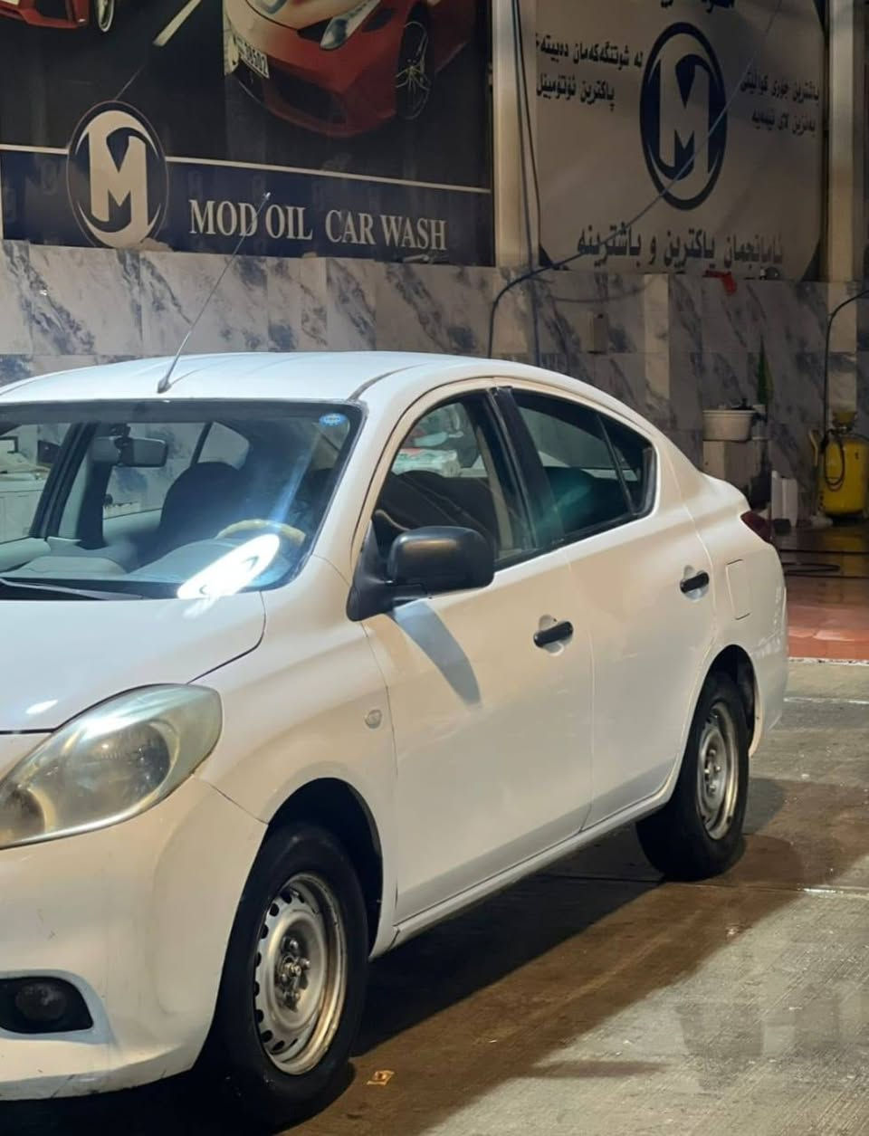 نيسان لاكشيمباي 2013 صبوغ عام رةقةم وسةنةوي نووي رةقةم سليماني ......
تلفون ***********
68 وةرةقة أربيل, العراق
