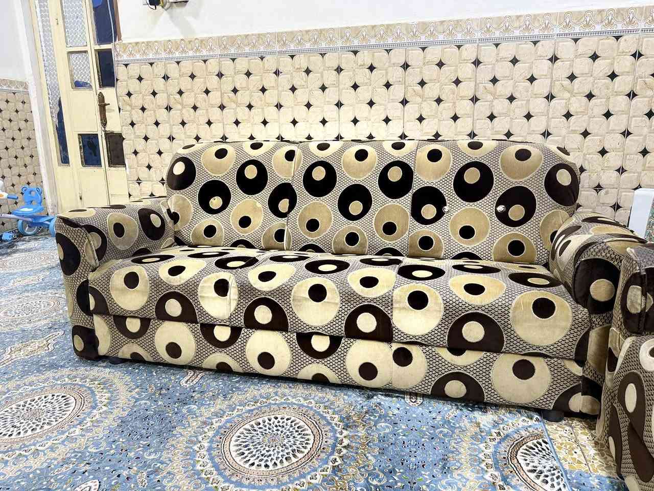 تخم قنفات للبيع السعر 250 وبيهة مجال ***********
