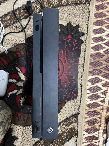 سلام عليكم اكس بوكس وان اكس ذاكرة 1تيرة جهاز جديد وشغال وكلشي مابيه السعر 200وبي مجال مكان بغداد/جسر ديالئ الجديد مقابيل بانزين خانه المشرق العربي وجهاز علئ فحص رقمي ***********
