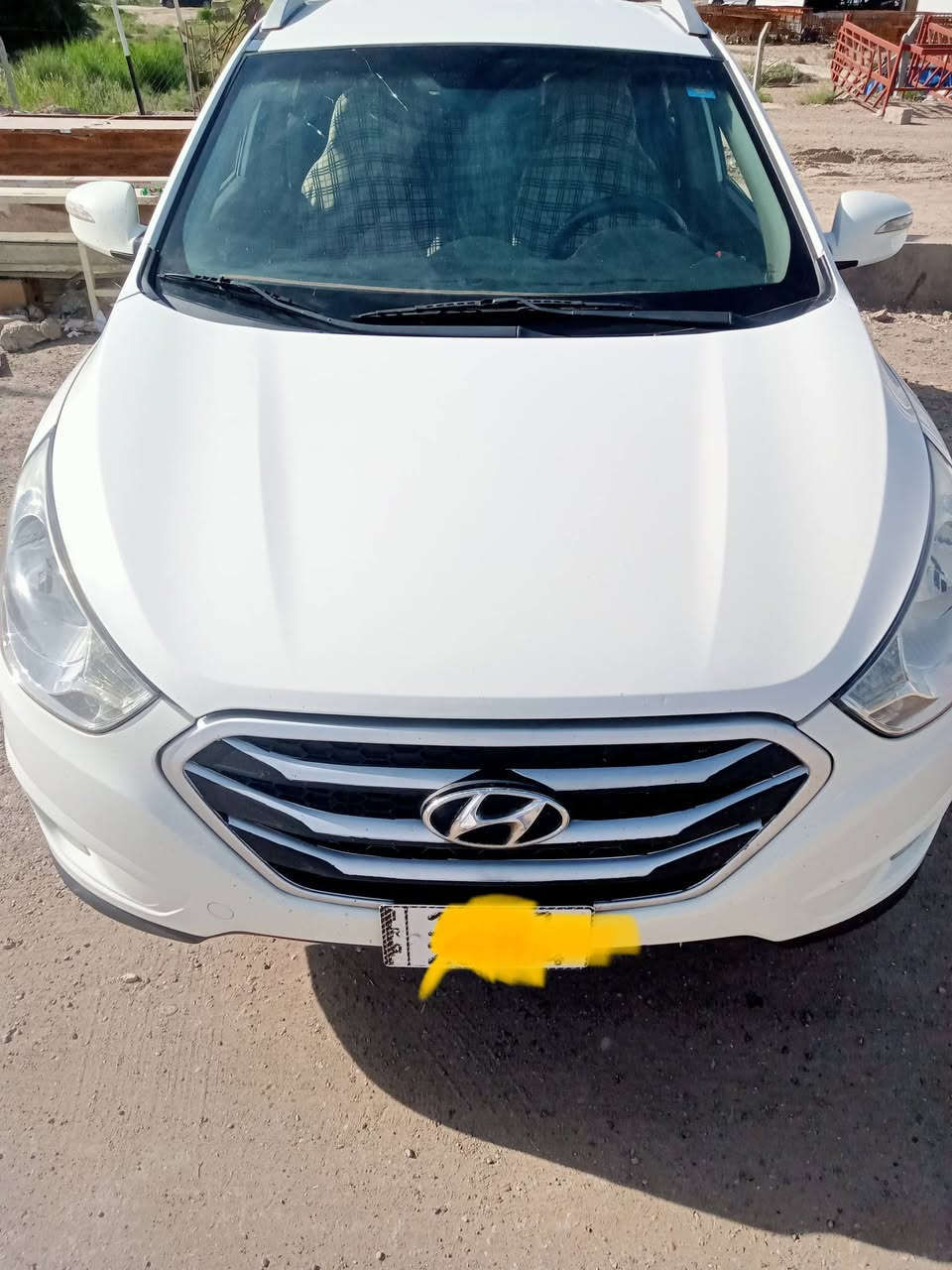 توسان م ٢٠١١ للبيع رقم بغداد  تحويل مباشر  الموقع بغداد المحموديه  رقم الهاتف ***********  السعر ١٢٥ ورقه وبيها مجال
