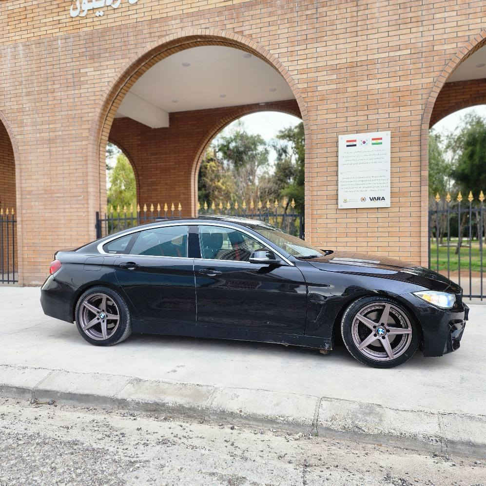 Bmw 2017 430i 
٤ پستون توربو 
مةكينةي نةكرايتةوة بةشةرت
٢ چاملخي بوياغة بي زوري بي ارباك  

٣ جيگاي تعديلة  
سةيارةكة بي مةسرةفة 
١٠٠ هةزار رويشتوة 

تحويل و غرامة بةشةرت 
سعر ١٦٠ وةرةقة و مجال 

***********       هةولير أربيل, العراق
