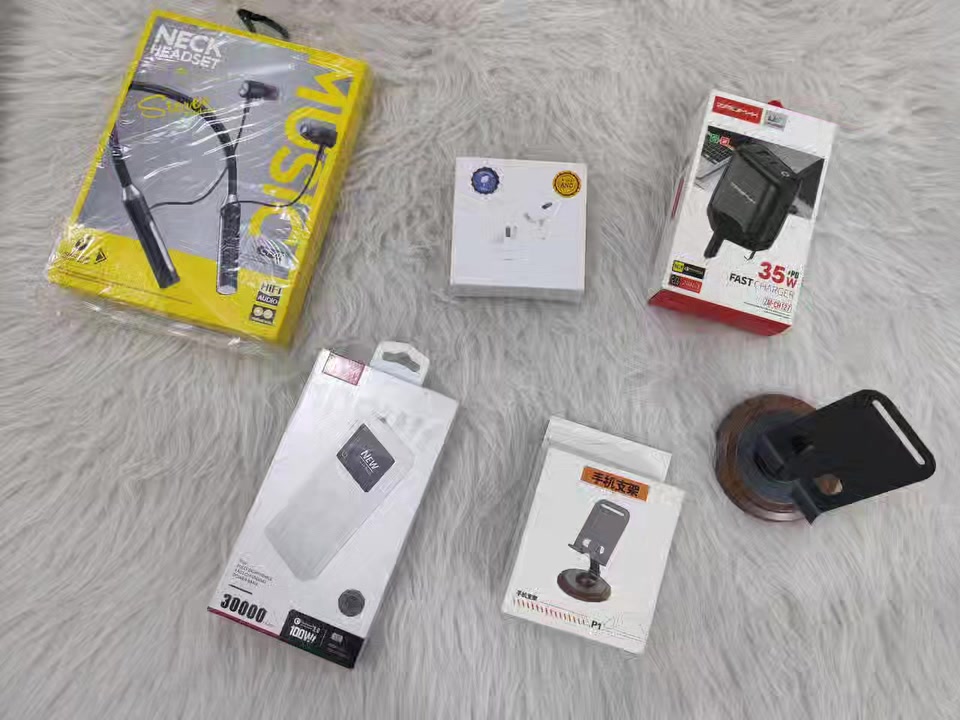 توصيل مجاني داخل الكوت كل هذا العرض ب 21 ألف بس
لطلب واتساب ***********
