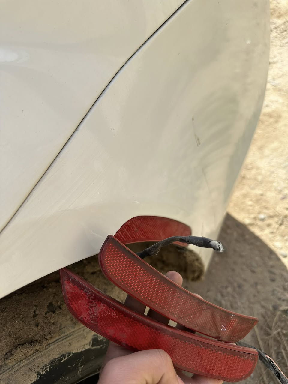 للبيع غراض جاجر واوباما
كفركاربون يرهم جارجر واوباما اكو تك بش تشهيب من فوك ب ١٠
كفر ستيل اوباما ب ١٠ 
اشاير ضوئيه دعاميه خلفيه هنه والفيش 
يدات كاربون فايبر اوباما وحده نقص ب ٥ 
***********
