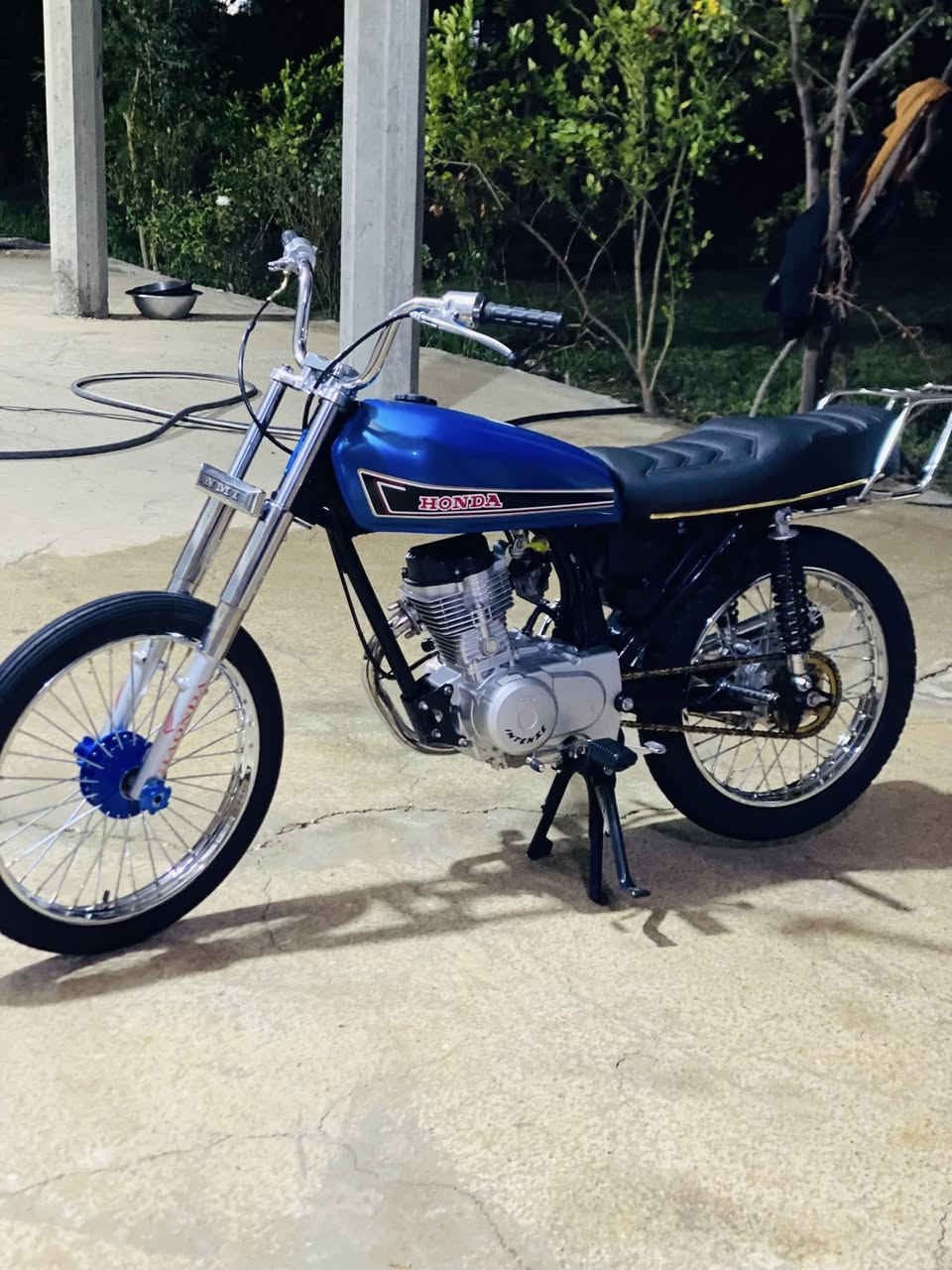 سلام عليكم  ماطور البيع شاصي 20وتعمره 25ماطور نضيف متعوب عليه مكينه نتنس مامفتوحته مكان نعمانيه سعر خاص ***********موشراي لا تعبني
