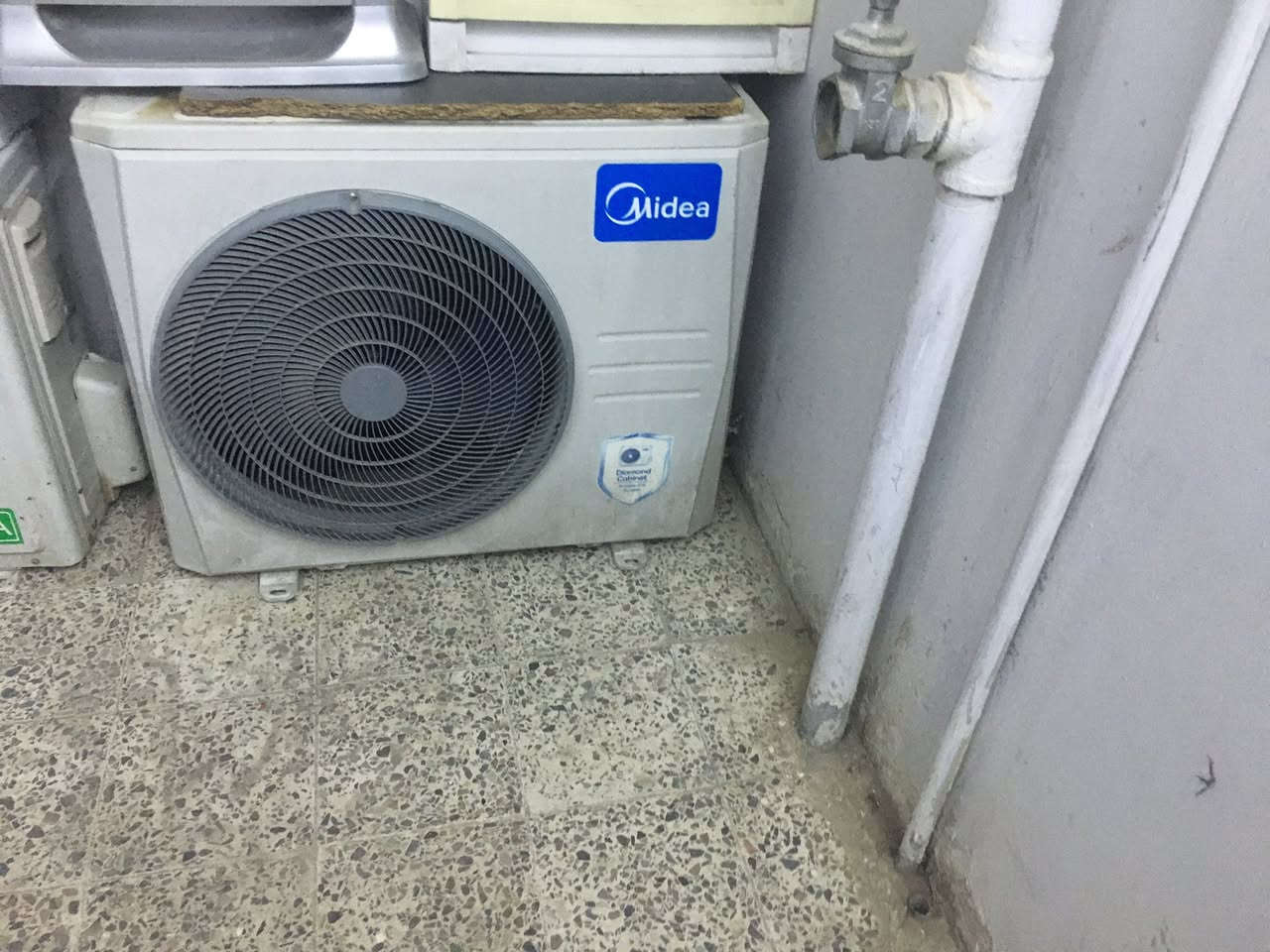 سلام عليكم ميديا عامودي ٢طن مكفول من التصليح  شرط التشغيل السعر ٤٥٠ الف  مكان زيونه *********** بي وات ساب
