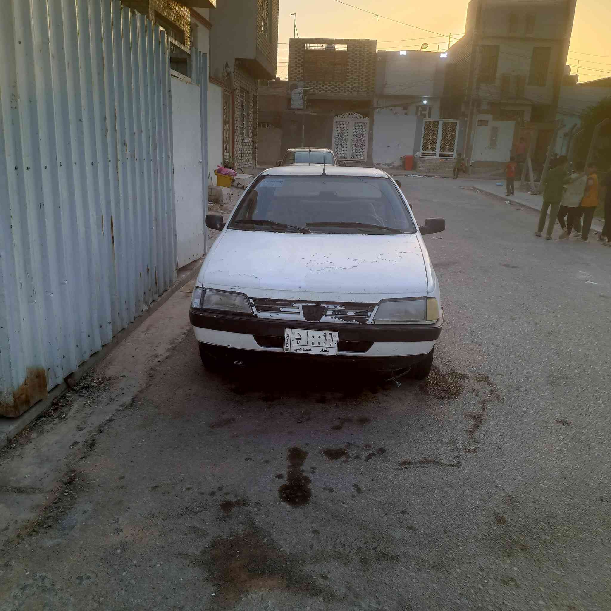 بيجو للبيع 405موديل 2009 محرك يعبر دهن بيه كور جديد السعر 25ورقه وبيه مجال للاستفسار  الاتصال على الرقم ‏‪***********‬‏
