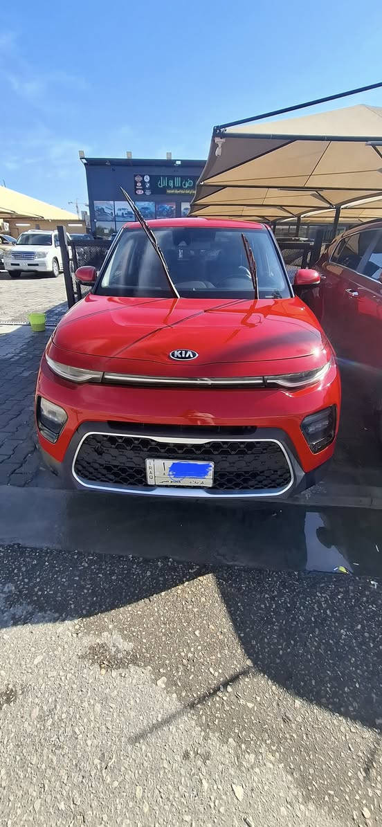 سول 2020 مواصفات سليم حداديه كير محرك  اخت الكلين  ارقام انكليزي ماشيه 60000 ضربه خفيفه بارد في الباب الخلفي وصبغ تجميلي محرك 2000دوش  السنويه غير منتهيه السعر 153  بيها مجال حك الجيه  المراسله على  *********** المكان كربلاء
