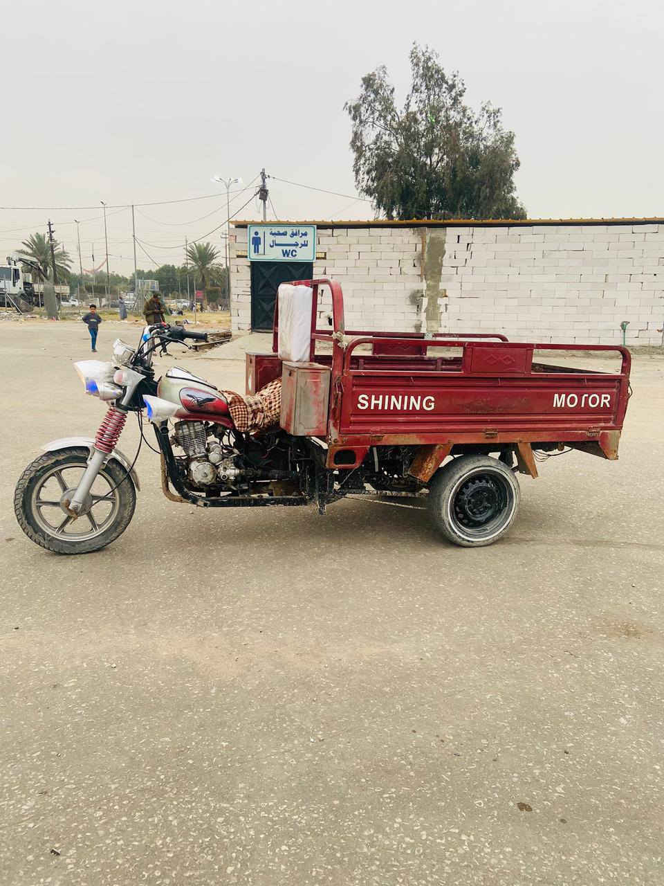 سلام عليكم ستوته موديل 16 محرك 20 اوراق اصوليه كهربائيات كله جديده وشغاله  الستوته شاصي مابي قطره لحيم المحرك مجفت قبل اقل من شهر تجفيت غراض كله اصلي ستوته ما ناقصه اي شي شغل وتطلع كبل السعر مليون وربع وبيه مجال مكاني كربلاء الشبانات ***********
