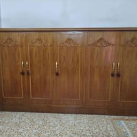 كنتور للبيع نظيف جداً كما موضح بالصور أدناه. سعر.300 الف للاستفسار وال...