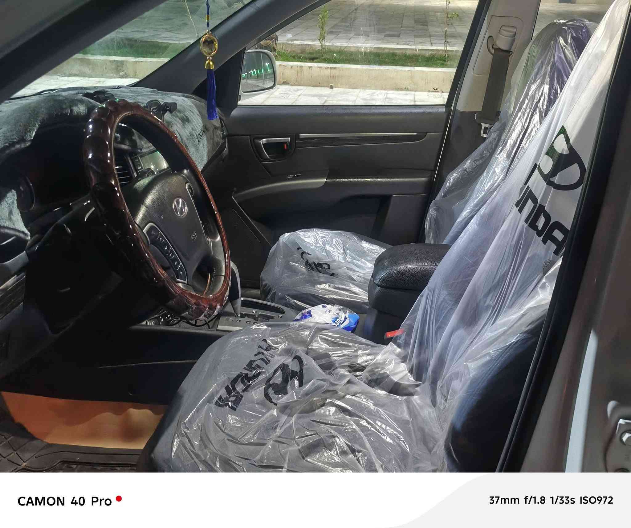 سياره سنتافي كاز موديل 2011 البيع سياره كامله مانقصه شي الشراي يتصل  /سعر 60/ ***********
