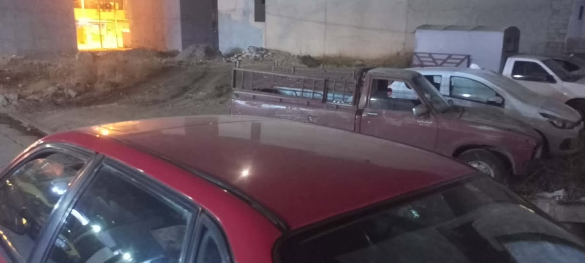 مكلف بالنشر.......
باسات للبيع موديل ٩٢ رقم الماني نينوى  شرط التحويل
 محرك ٠٨ مال كصة صارلو شهرين والوصل مالتو موجود 
 بيها صبغ نص جاملغ الخلف 
دوشمة جديدة وبطاين الابواب جلد 
كهربائياتها مابيها نقص السيارة بدون تقحيل وصبغها حيل حلو   
سيارة مال بيت 
سعرها ٤٥ 
رقم صاحب السيارة /***********//***********
