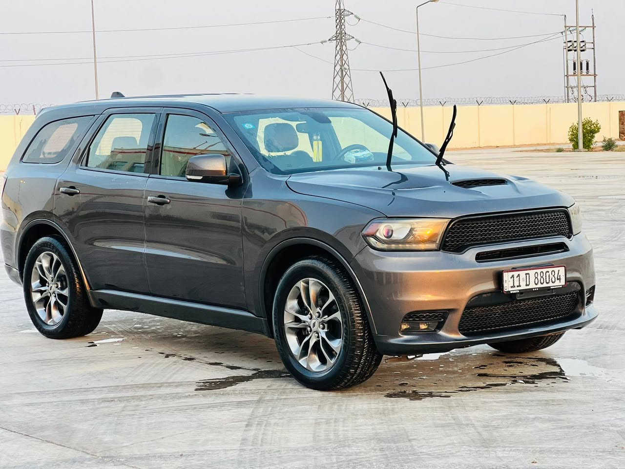 السلام عليكم دورنجو 2020 GT plus
حداديه جديده 
6 سلندر 7 راكب 
كشنات حضن جلد
كشنات كهرباء
تدفئة بالكشنات
أوتو ستوب ستارت
نظام ايكو وسبورت ونورمال
فول تحكم ستيرن 
حساسات خلفيه 
مانع تصادم خلفي 
جنطه كهرباء
تبريد 3قطع
اشاير بالمري 
حادثها موجود بالصور خشم البنيد ومحدثه srt
السعر 249
وبيها مجال 
للاستفسار موجود واتساب واتصال 
***********
