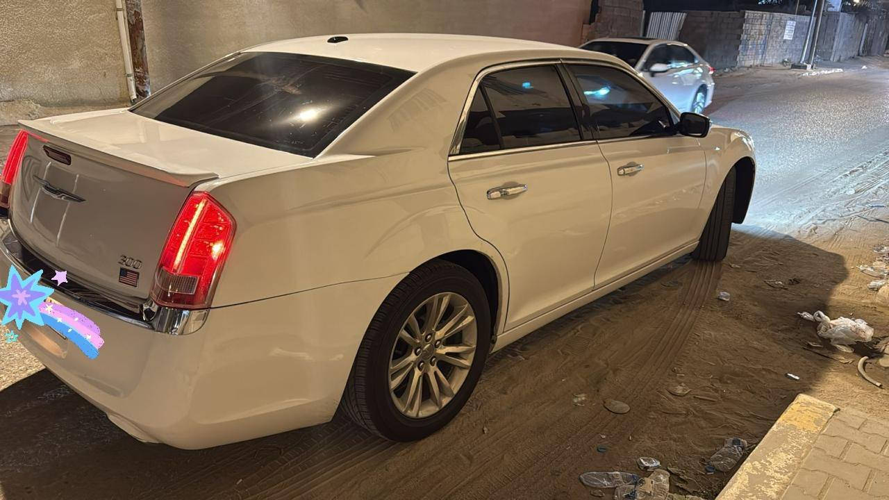 بيع فقط
أوباما 2012 أصل وارد كندي
رقم بصرة دولي بسمي تحويل ثاني يوم
مكفولة من الدعامية للدعامية عدا مكانين بارد
ماشية 60 ألف كم حقيقي
مكينة 3600 
تشغيل عن بُعد
دواخل بيج + أرضية جلد
طخم تايرات حدادية 
استخدام شخصي –
 سيارة جاهزة من كلشي
السعر 180 وقابل للتفاوض البسيط
📞 ***********
📞 ***********
