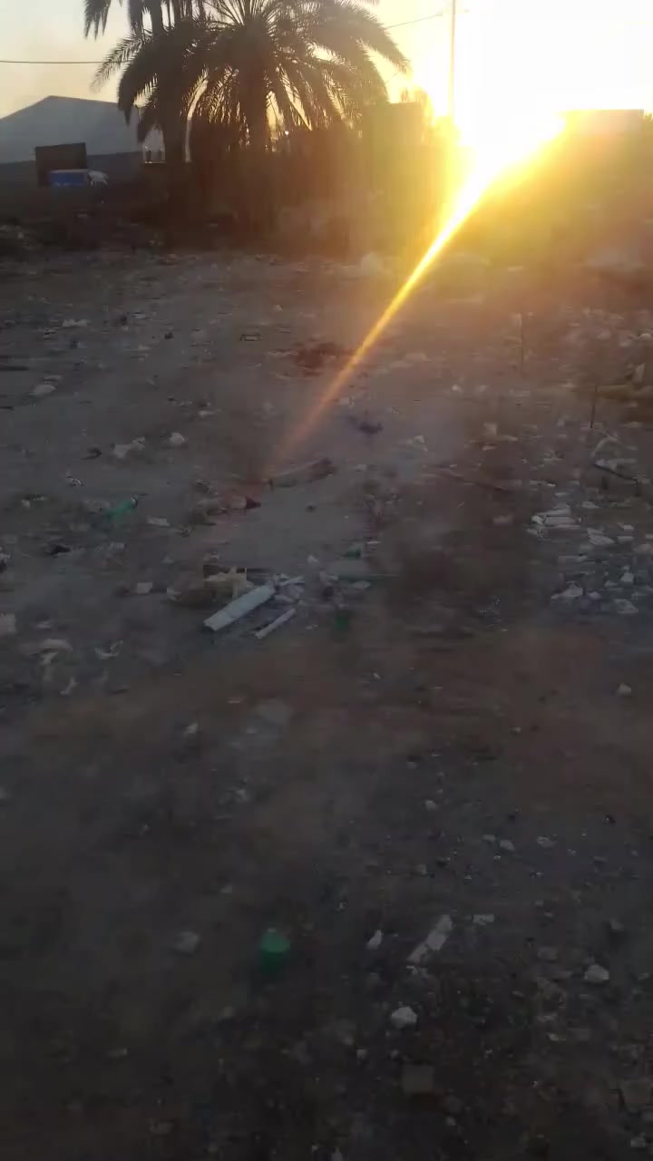 يا الله السلام عليكم يتوفر 600 متر حله خلف مطعم الحضارة جنس الارض طابو صرف زراعي علما ينباع منها 200 او 300 او المساحه الكليه تبعد عن شارع 50متر للاستفسار الاتصال ***********
