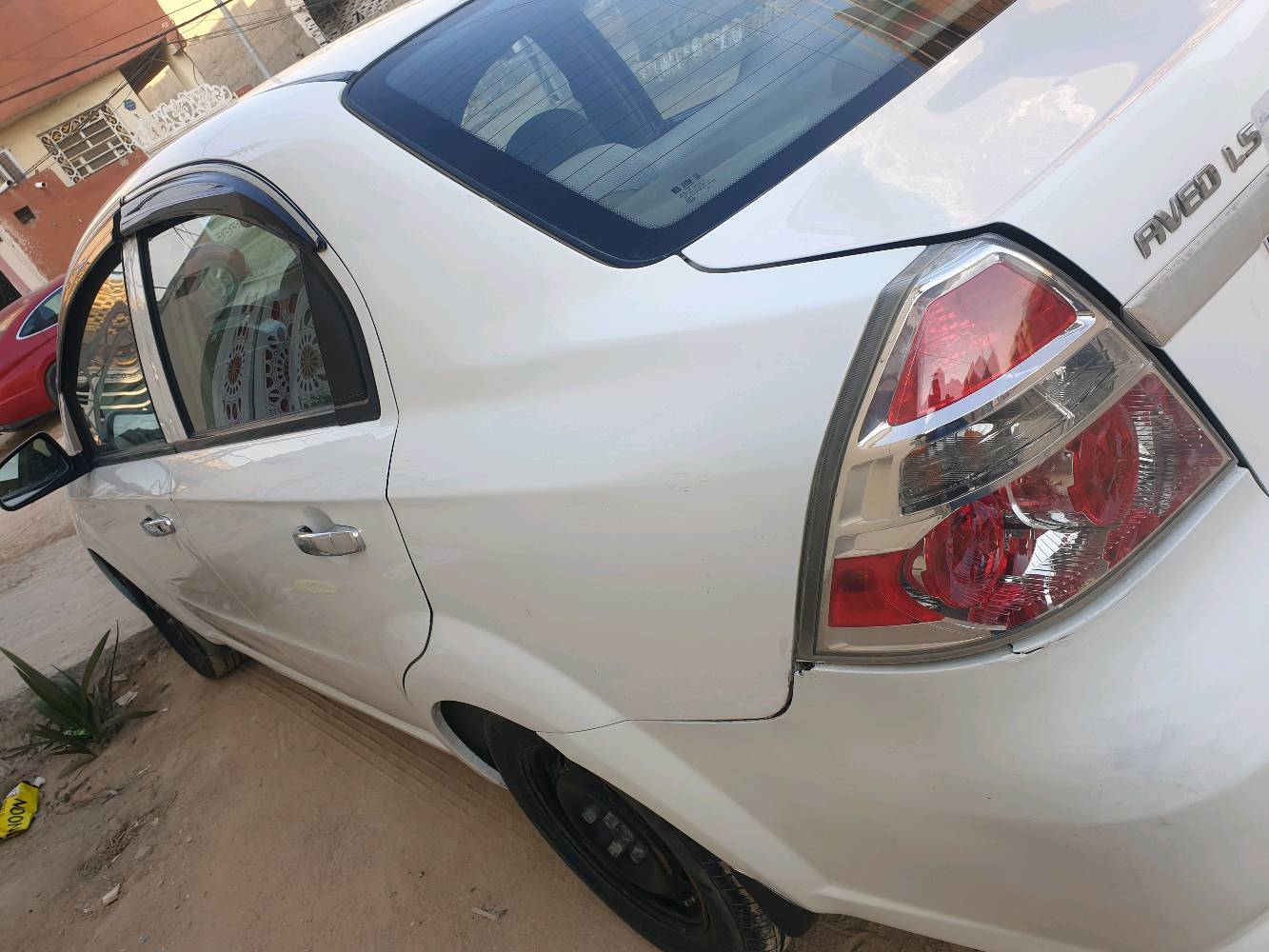 موديل ٢٠١٦ محرك مسكر جاهزة بأسمي رقم انكليزي بيه صبغ مكان النجف حي النداء ممكن مراوس بسيارة خليجي 