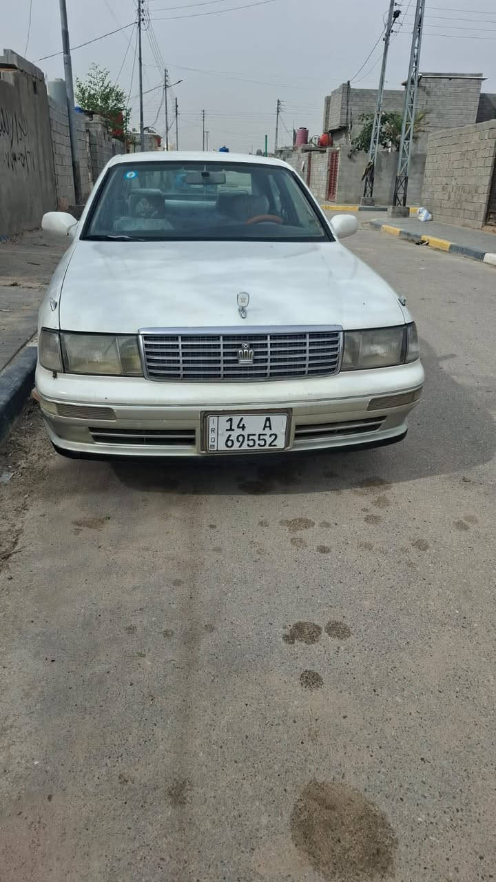 السلام عليكم سياره بطه مكفوله كفاله عامه حتى من الصبغ رقم بصرة جاهزه من كلشي سنويه جديده *********** السعر 68
