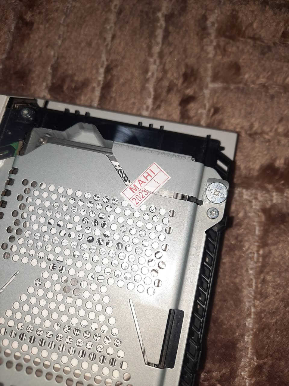 سلام عليكم بلي فور فات لون المميز الابيض مع جويستك ميسي مع جي تي اي فايف مع الفيشه مالته
السعر210الف وبي مجال مكاني الكراده كمب ساره


**إذا كنت صاحب هذا الإعلان وتريد حذفه لأي سبب، رجاءا أرسل رسالة إلى الدعم الفني**