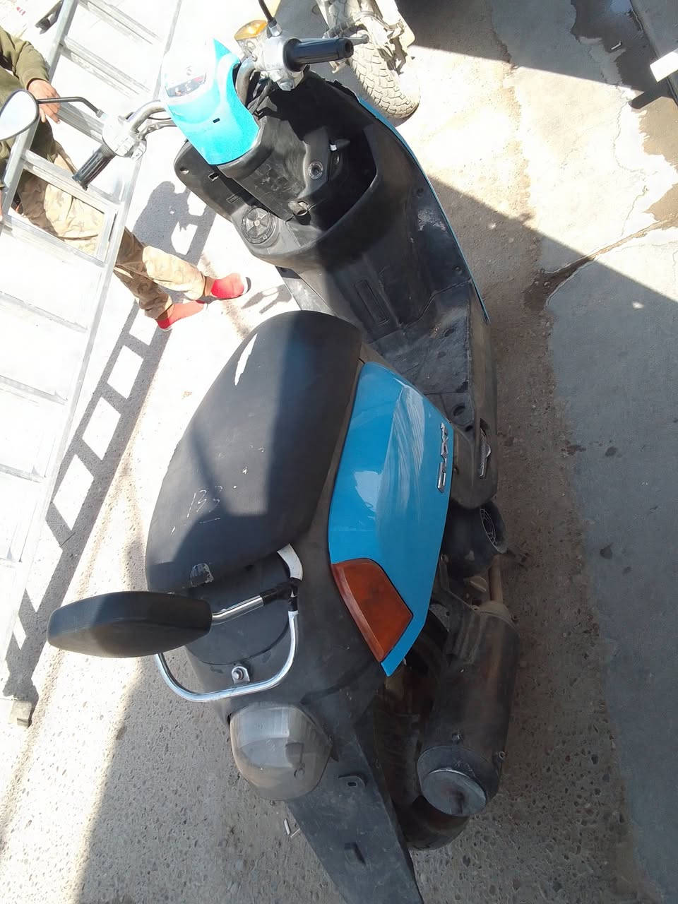 اسلام عليكم دراجه بوليس نضيفه مكينه خير من الله عنوان بغداد سيديه رقم هاتف *********** سعر ٥٠٠
