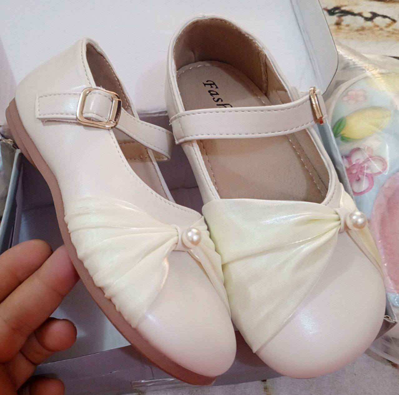 القياس 28 أو 32 او29 
السعر 5


**إذا كنت صاحب هذا الإعلان وتريد حذفه لأي سبب، رجاءا أرسل رسالة إلى الدعم الفني**