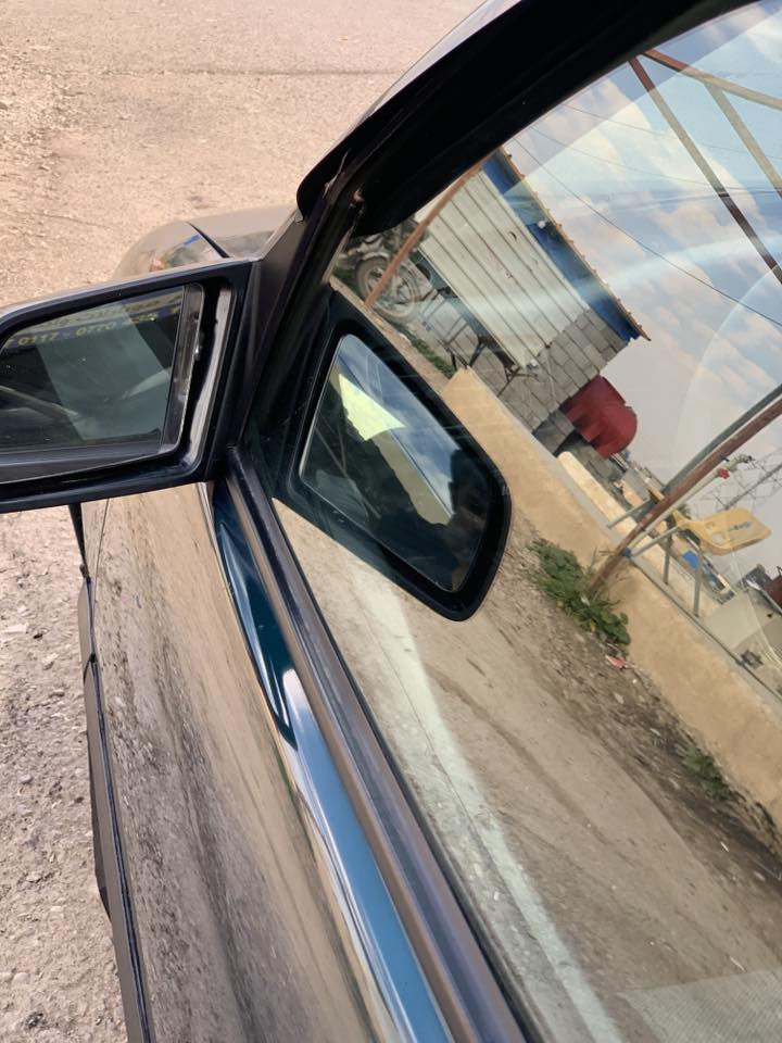 سلام عليكم
اوبل فكترا موديل ١٩٩٥ 
رقم سليمانيه 
سنويه جديده لحد ٢٠٣٠ 
صبغ عام لجماليه فقط 
كير ومحرك بشرط 
داخله نضيف كلش 
تدفئه وتبريد بس التبريد بي نقص 
كابون بانزين بيهه 
السعر ٤٥ وبيهه مجال شويه 
ديالى ناحيه جباره 
محرك ٢٠٠٠


**إذا كنت صاحب هذا الإعلان وتريد حذفه لأي سبب، رجاءا أرسل رسالة إلى الدعم الفني**