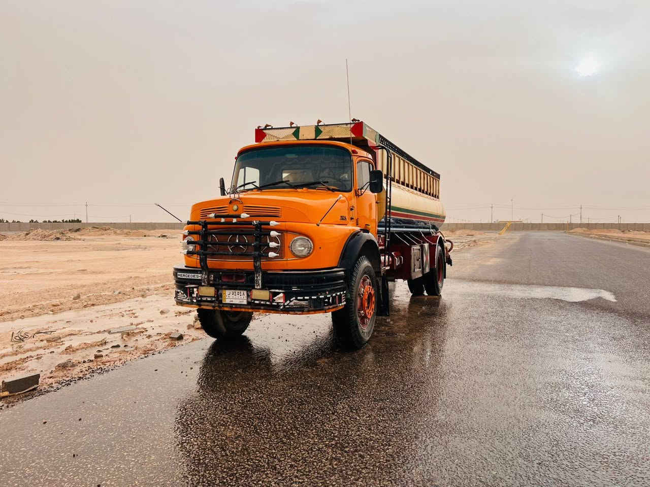 السلام عليكم 
قچمة للبيع مديل 83 و بالسنوية 82 رقم انبار 
صاحبها متوفي و مداور موجود انداور العنوان النجف  الاستفسار الاتصال على ***********
