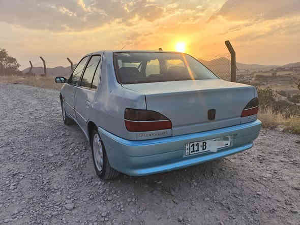 ♦306 بيجو حرة بغداد ♦
🔻محرك حاوية بشهر ٥  (جديد شرط  مال كصه )     
🔻  ❄تبريد ❄
🔻 باسمي تحويل ثاني يوم سنوية لل2030 هزة جديدة نهاية شهر الرابع  مسويها
🔻سيارة ادامة كاملة فلاتر منظومة بانزين تخم نوزلات بلكات 
🔻فيتبم كاربيد اصلي  جديد +فيتبم احتياط وقاعدة   
🔻باتري جديد بعده بضمانه وورقة الضمان موجودة
🔻..شادلها مراوح عاصفة للراديتر مال كصه وحاضنة   وراديتر جديد حماوة انسااا  (الحاضنة القديمة احتياط )
🔻(ضرر جمالغ وبنيد(((بدون دواخل)
🔻دبلات امامية مبدلة بشهر ١١ مال كصة+ صدر كامل امامي جديد   +صدر خلفي زين ما بي مشكلة
🔻مشط ستيرن تبديل مال حاوية هم جديد  رجع بلادي+دهن  بور اصلي
🔻عينة صينية و كلج تبديل 
🔻جويتر وحساساته تبديل مال كصه جديد     
🔻 تبديل زوج تايرات امامية جديد لك شهر١١... ..والخلفيات نظيف
🔺تبديل عقل محرر      
سنترلوك جام كهربائي امامي 
ترايك لاربيل شرط امشي ١٦٠ وروح   سيارة ما شاء الله نشطه 
كلشي مكتوب اشوفك بالصور وبالفحص .      
.. عيوب فقط ملاحظات وشغلات كماليات   
 بغداد 📍  سعر 55 
***********
واتساب او اتصال
