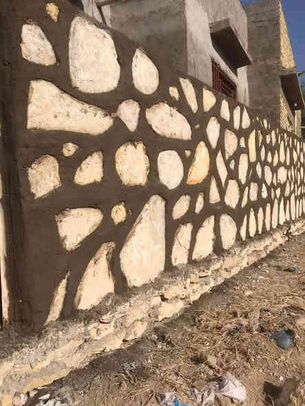 أبو حيدر البناء الحجركرسته وعمل شغل درجة اوله ***********
