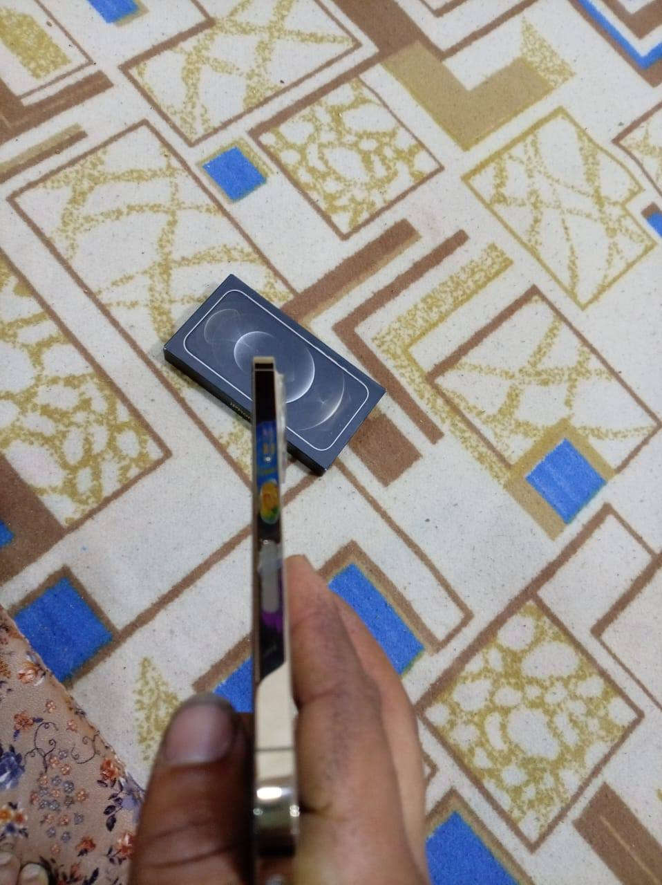 السلام عليكم ايفون12برو ماكس بطاريه 89ذاكره256نضافه 100 السعر 500وبي مجال نموذج M عنوان النجف  ***********
