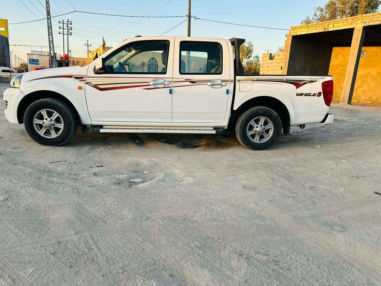 سلام عليكم بيكم كريتويل 2019شكل20 سياره أستخدام شخصي سياره جاهزه للخير تبريد ثلج ويه سويج للواصل 
***********
