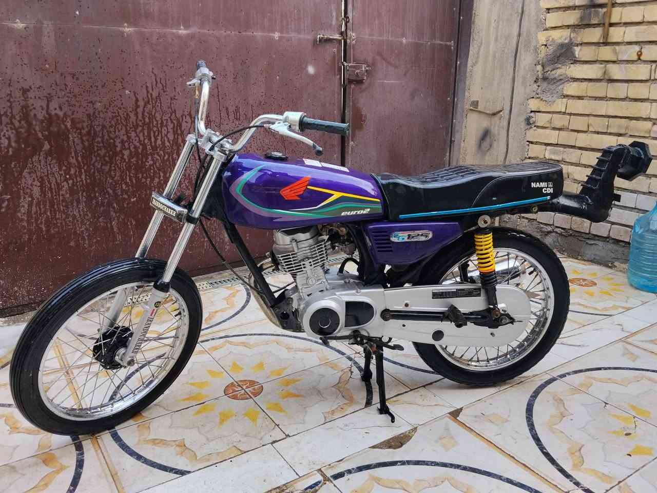 للبيع حربي تعمير  كلك مكفوله دراجه نضيفه اسويلك مكاتبه عن سرقه للشراي فقط خاص موشراي لا تجي بعد اخوك


**إذا كنت صاحب هذا الإعلان وتريد حذفه لأي سبب، رجاءا أرسل رسالة إلى الدعم الفني**