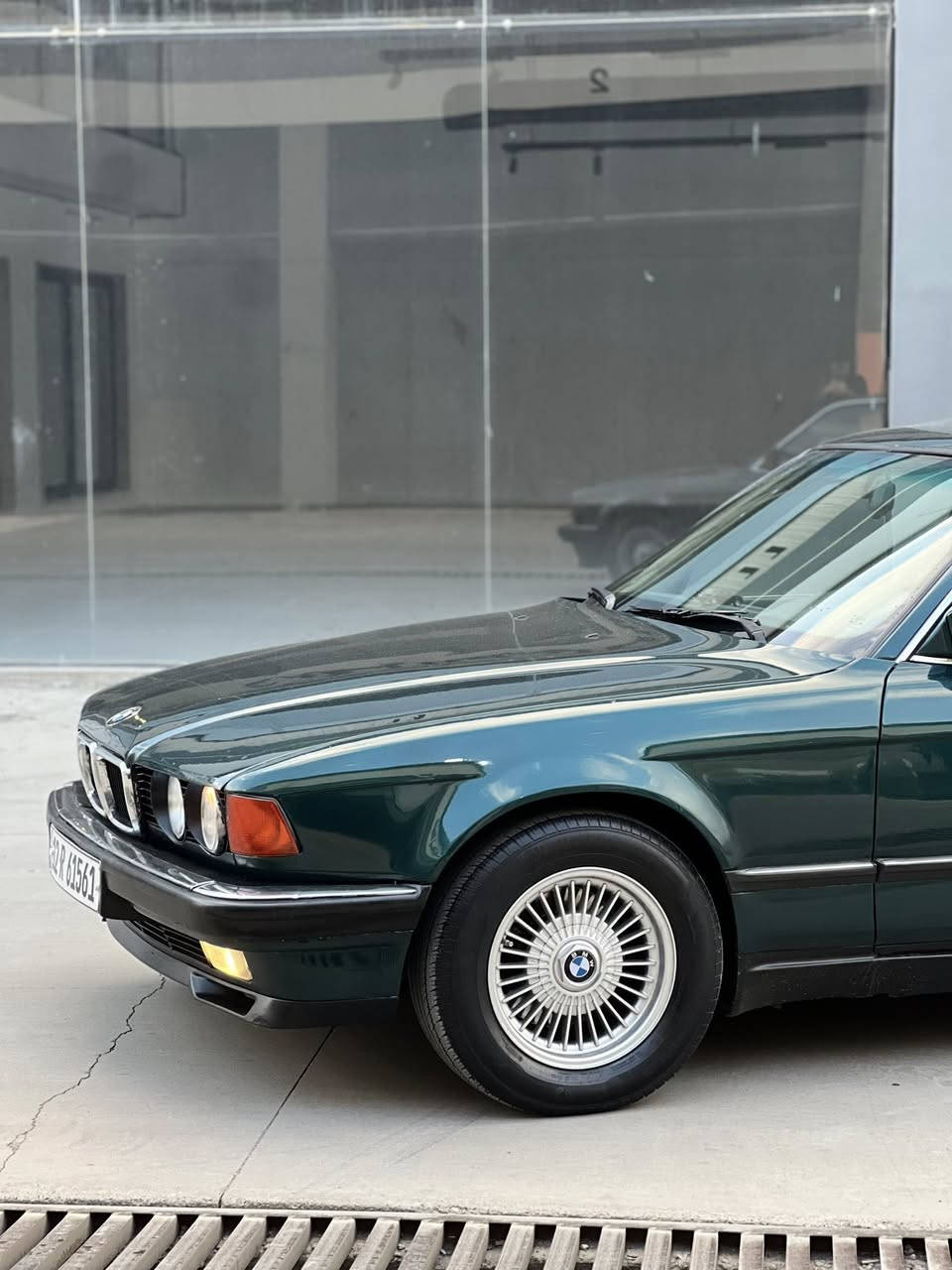 للبيع
BMW 
730-V8اصل 
1994اصل 
1-سلايت طكتين 
2-بجم عريض
3- ترايش نيكل
4- تبريد قطعتين
5- دبل ايرباك
6-دبل كمبيوتر
7-مثبت سرعه
8-اربعه جامات اوتو
9- مرايات كهرب
10- دركه صقر 
11- داخل بيجي نضافه 100/100
12-ويل شعاع اصلي جديد
13-دبل جكمجه 

السياره على البلاد بدون جطلات 
لايتات جديدة
بك لايت اصلي 1994 

محرك درجه اولى 
كير درجه اولى

صدر امامي خلفي 100/100 
ترايها درجة اولى

السياره مصبوغه عام جمالية فقط 
صبغتها درجه اولى وموضح بالصور صفحاتها مرتبه حيل 

هزه جديده فحص جديد 
سنويه جديده رقم جديد 
السياره باسمي

المكان نينوى
 

السعر (78)وبيها مجال 

***********
***********
