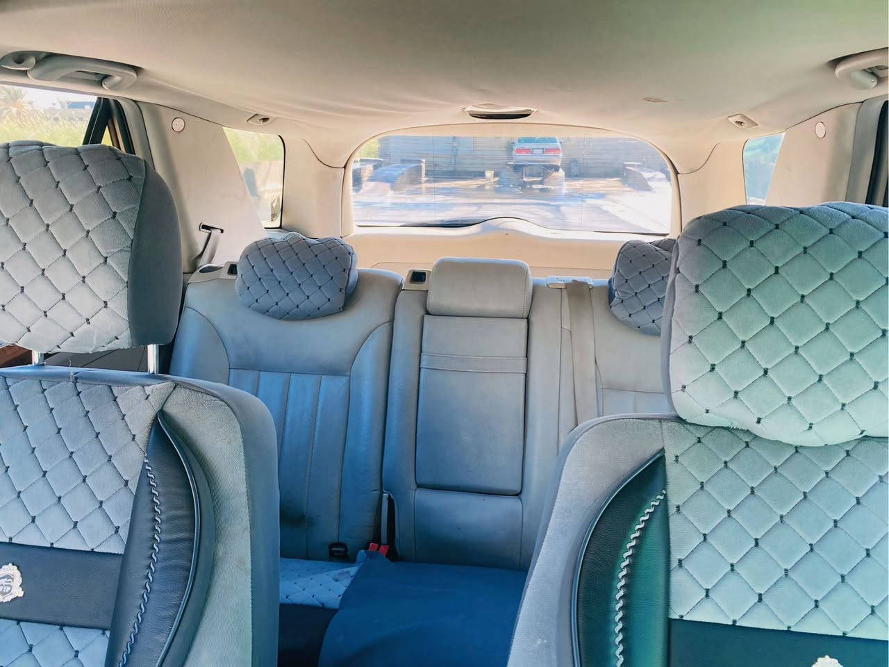 سلام عليكم
مرسيدس ml ٣٥٠ ٢٠٠٦ للبيع او مراوس حسب القناعة
سيارة حلوة رقم دولي سنوية لل٢٨
عندي وكالة عامة بأسمي
وصاحب السيارة موجود

بيه شغلات بسيطة جدآ
السيارة متعوب عليها
تخم تاير جديد
فيت بم جديد
باتري جديد
حدادية 
محرك نضيف
گير جديد
تبريد تدفئة كهربائيات
داخل نضيف
السعر ١٠٥ وبي مجال

مكان السيارة كربلاء طوريج
للأستفسار ***********
