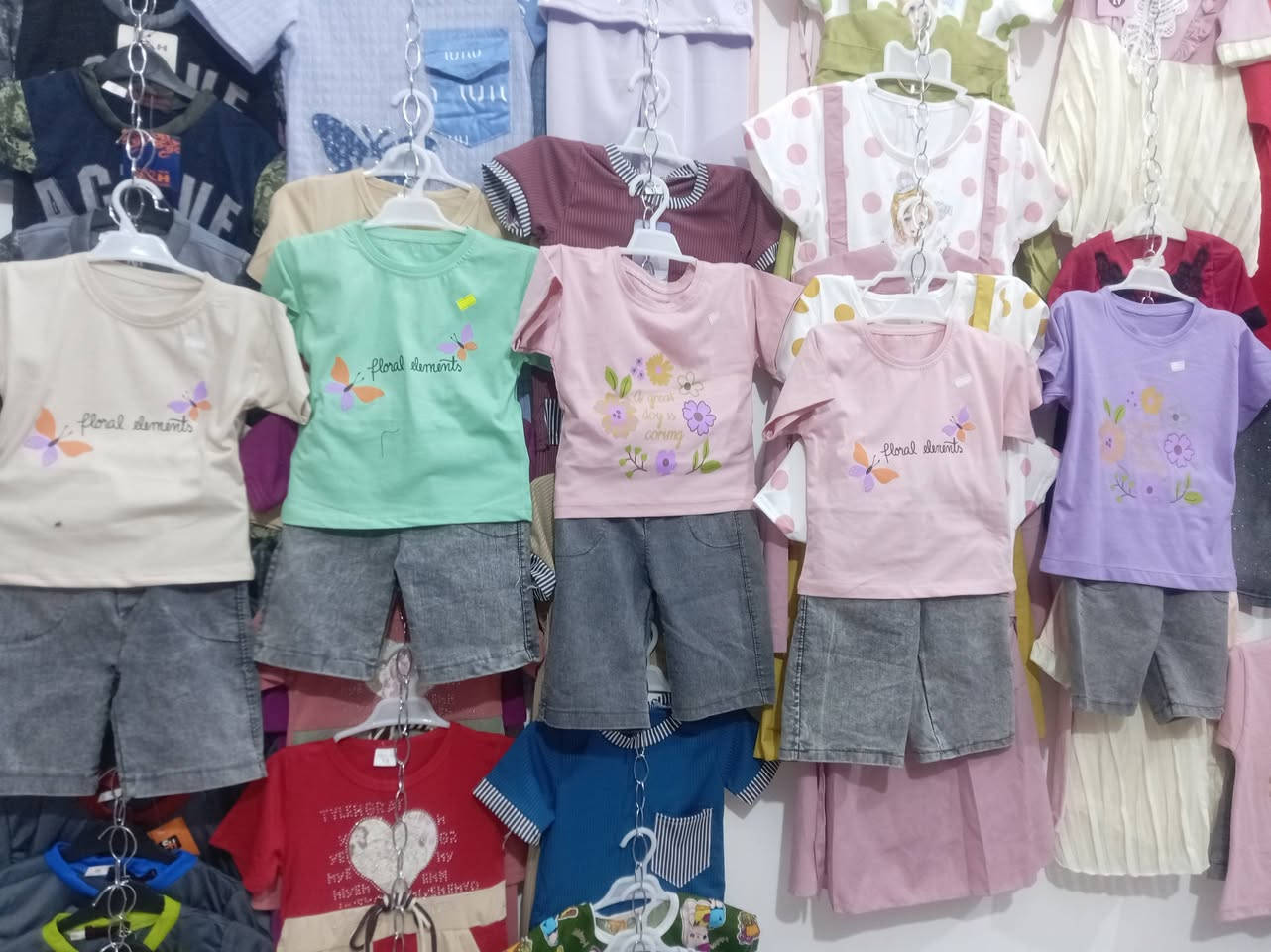 تخفيضات العيد اي تراك يعجبك سعره4000
العنوان ناصريه نزله مول الكوخ قرب مدرسة الكرفانات


**إذا كنت صاحب هذا الإعلان وتريد حذفه لأي سبب، رجاءا أرسل رسالة إلى الدعم الفني**