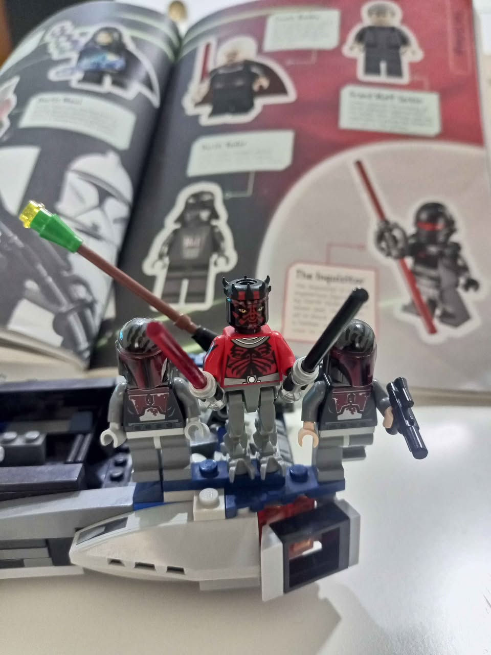 کوردی و عەرەبی 

سێتێکی زۆر دەگمەنی لێگۆ ستاروارسە ئەسڵی ٢٠١٣هەرسێ فیگەرە دەگمانەکەی لەگەڵە و هی ئەمەزۆن و شت نیە لە ٢٠١٩وە لای خۆمە و هەڵگیراوە و گۆڕینەوەش دەکەم .

مجموعة ليغو ستار وورز نادرة جدًا من عام 2013، تضم جميع الشخصيات الثلاث النادرة إنها ليست قطعة باليه أو منتجًا من أمازون، وقد٢٠١٩ احتفظت بها على الرف منذ ذلك الحين تبدیل موجود و توصيل السليمانية, العراق


**إذا كنت صاحب هذا الإعلان وتريد حذفه لأي سبب، رجاءا أرسل رسالة إلى الدعم الفني**