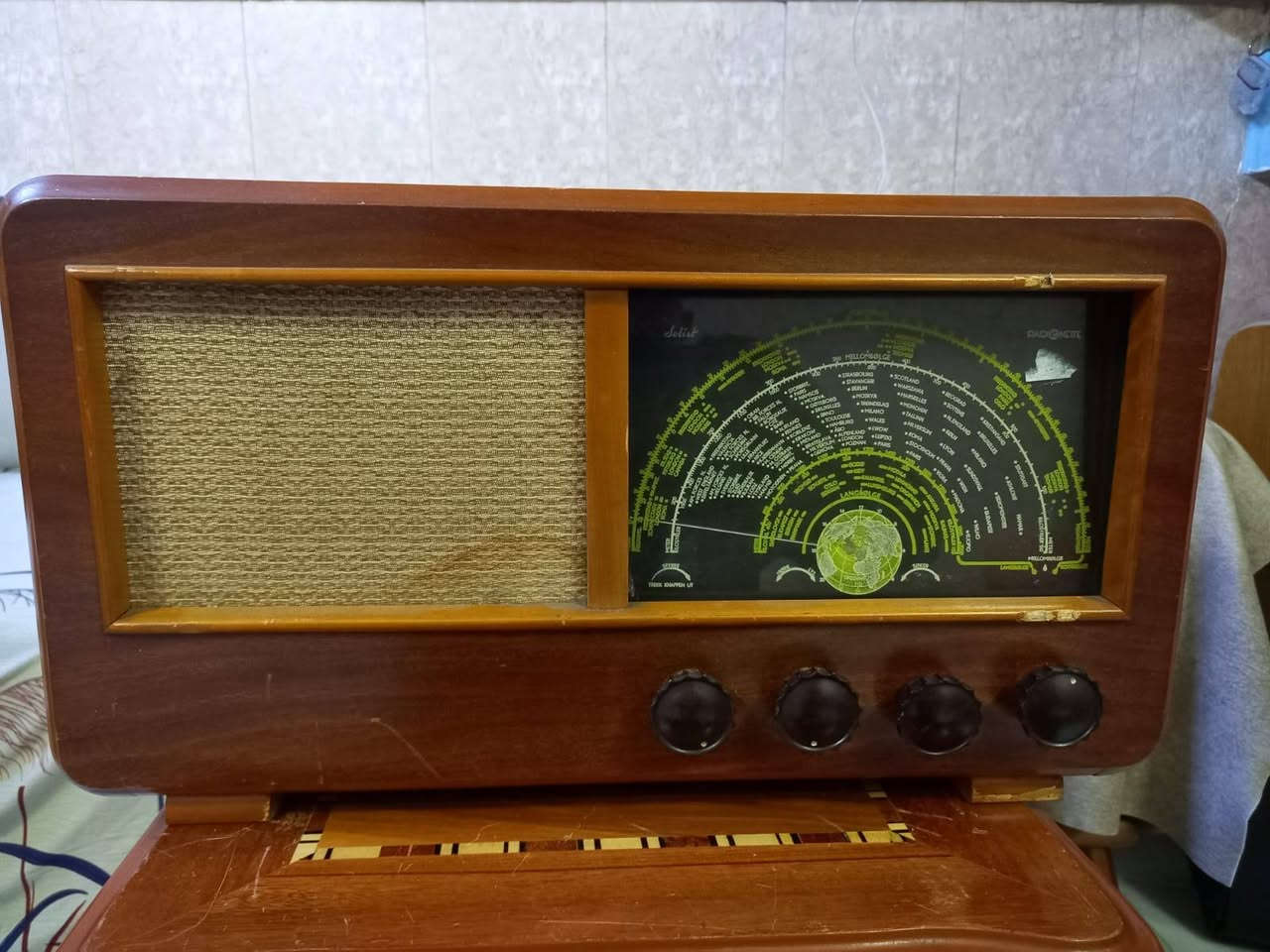 مجموعة راديو بدون fm للبيع كلهن بسعر واذا قطع بسعر يختلف
*********** وتساب
